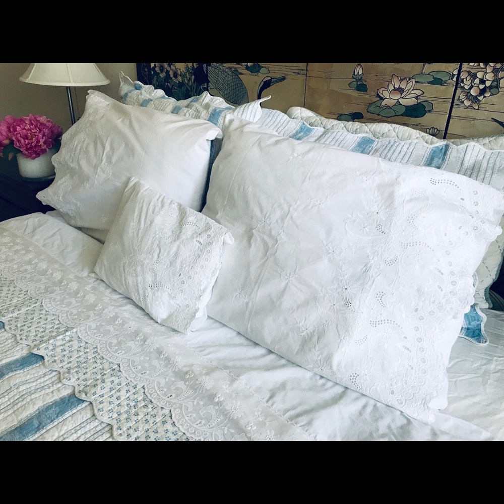 Anne de Solene Heritage Queen Flat Sheet & 3 Shams